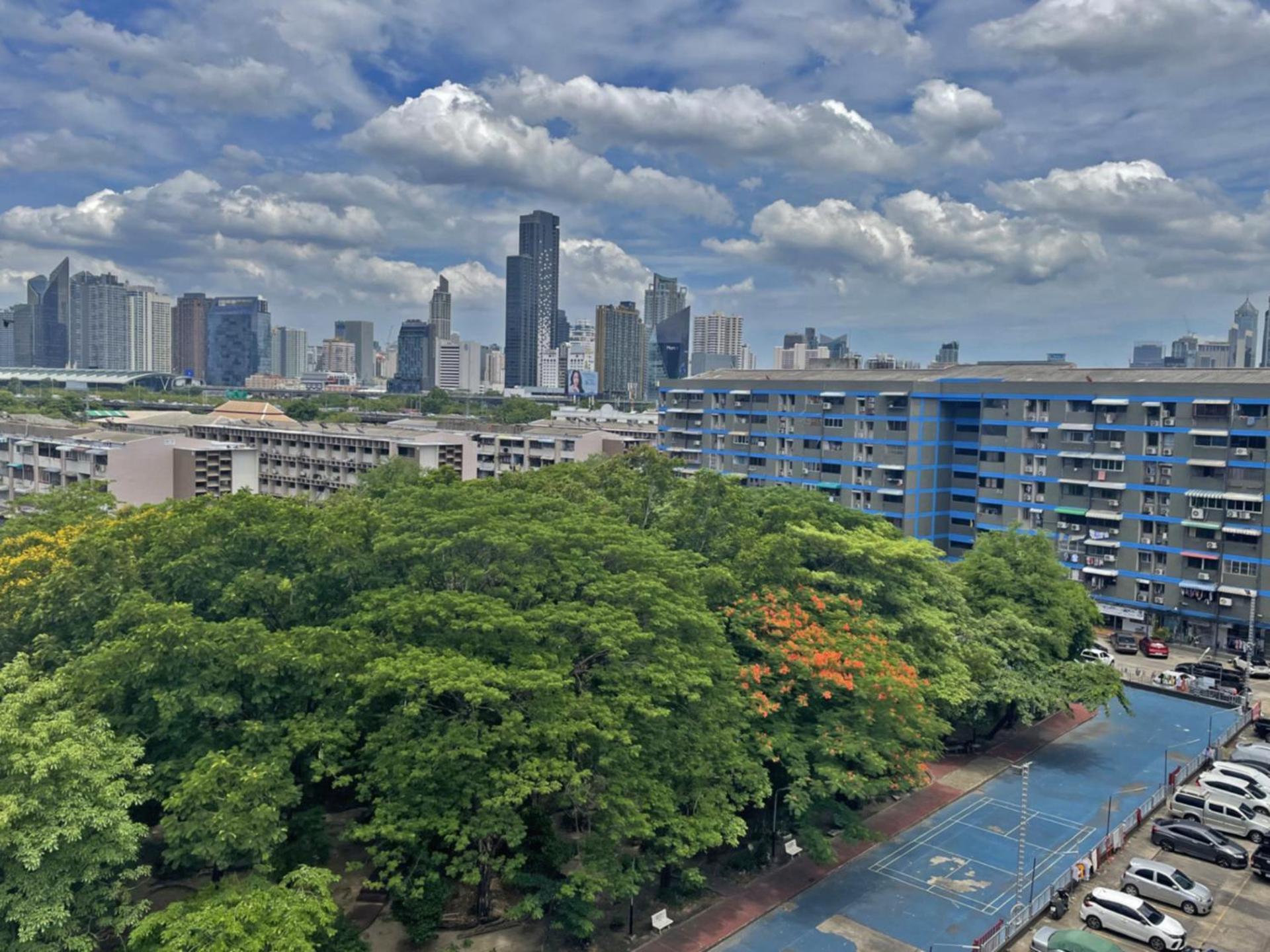 Apartment A4 Dindaeng Bangkok Exterior photo